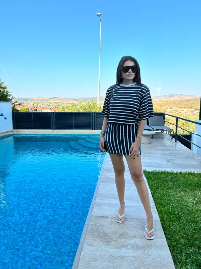 Çizgili elbise 