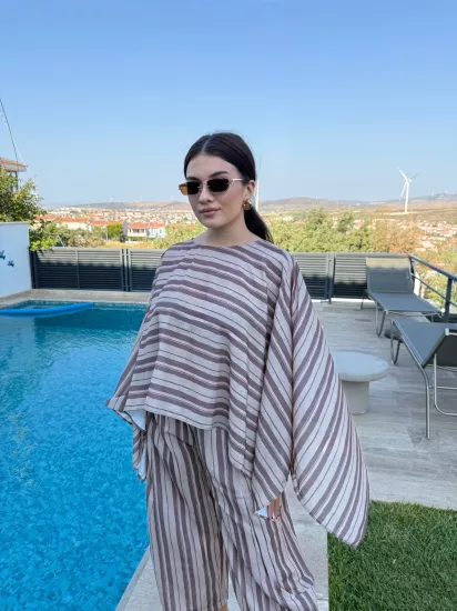Kahve çizgili takım