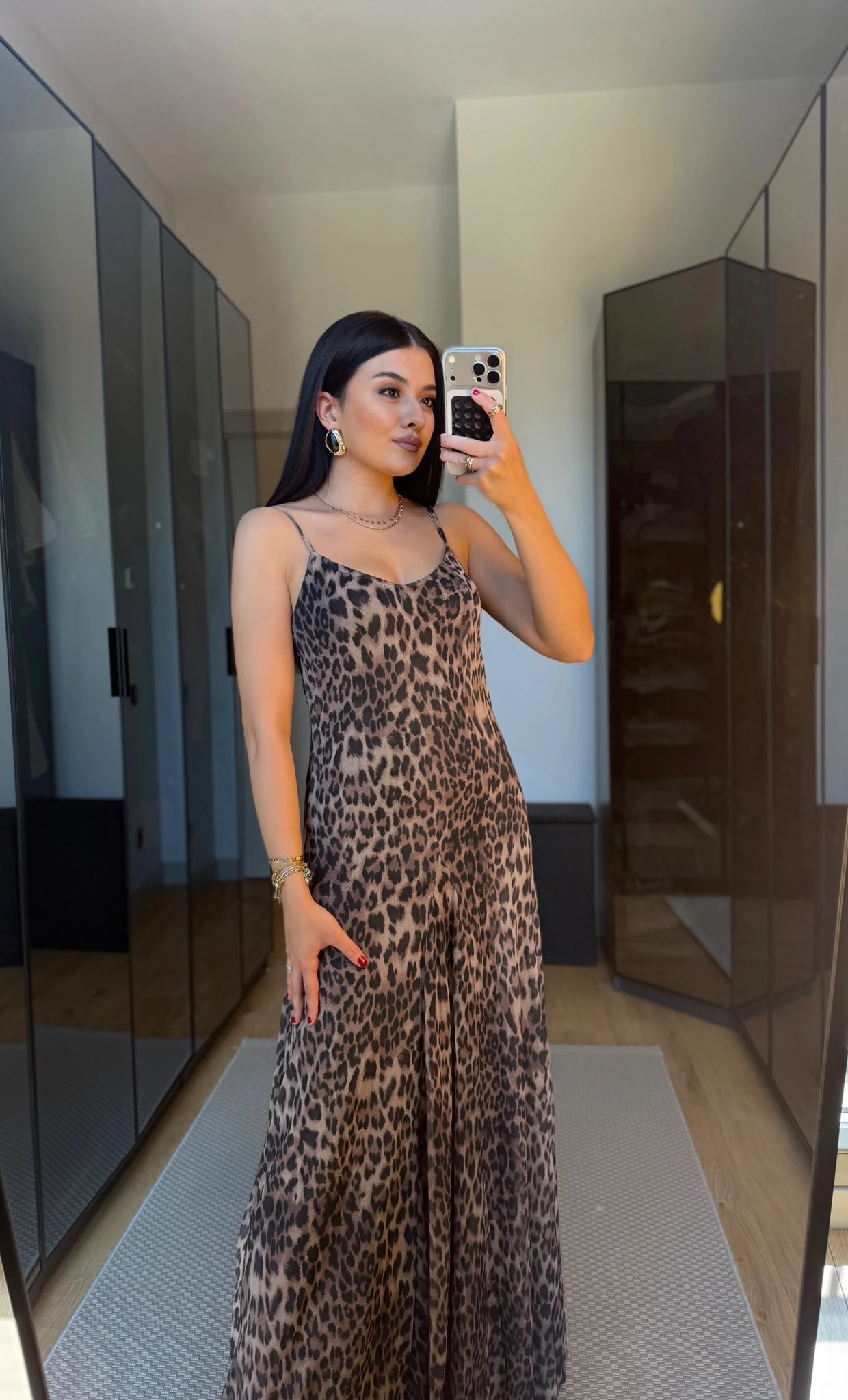 Leopar Askılı Elbise